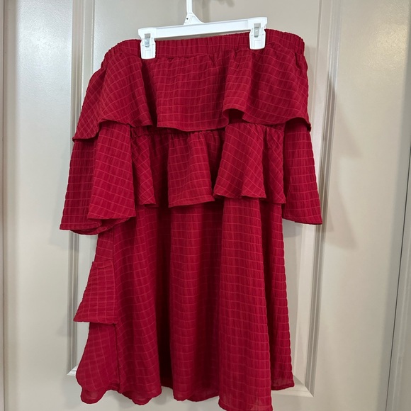Red Off-Shoulder Ruffle Dress - Picture 3 of 4